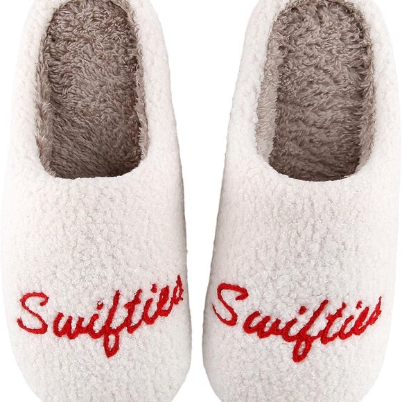 Unisex Fuzzy Memory Foam Slippers Water Resistant Indoor Outdoor Shoes - Picture 1 of 7